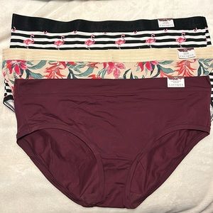 Cacique Panties, 26/28, Different Styles